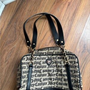 Juicy Couture Black and Cream Shoulder Bag